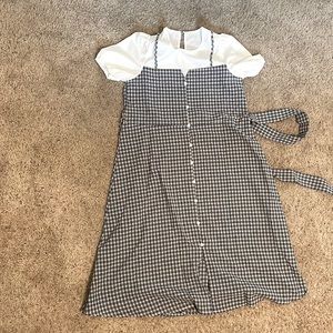 "Pretty in Plaid: Flaunty Faux Buttons Belted 2-in-1 Dress!"